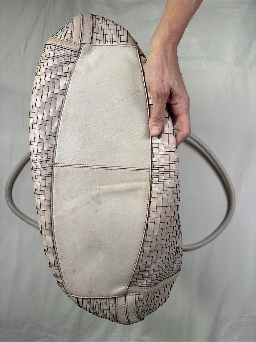 Cole Haan Woven Shoulder Bag in Pale Pink with Gold-Tone Hardware - Picture 5 of 6
